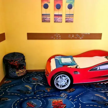 апартамент Sunset Apartment *